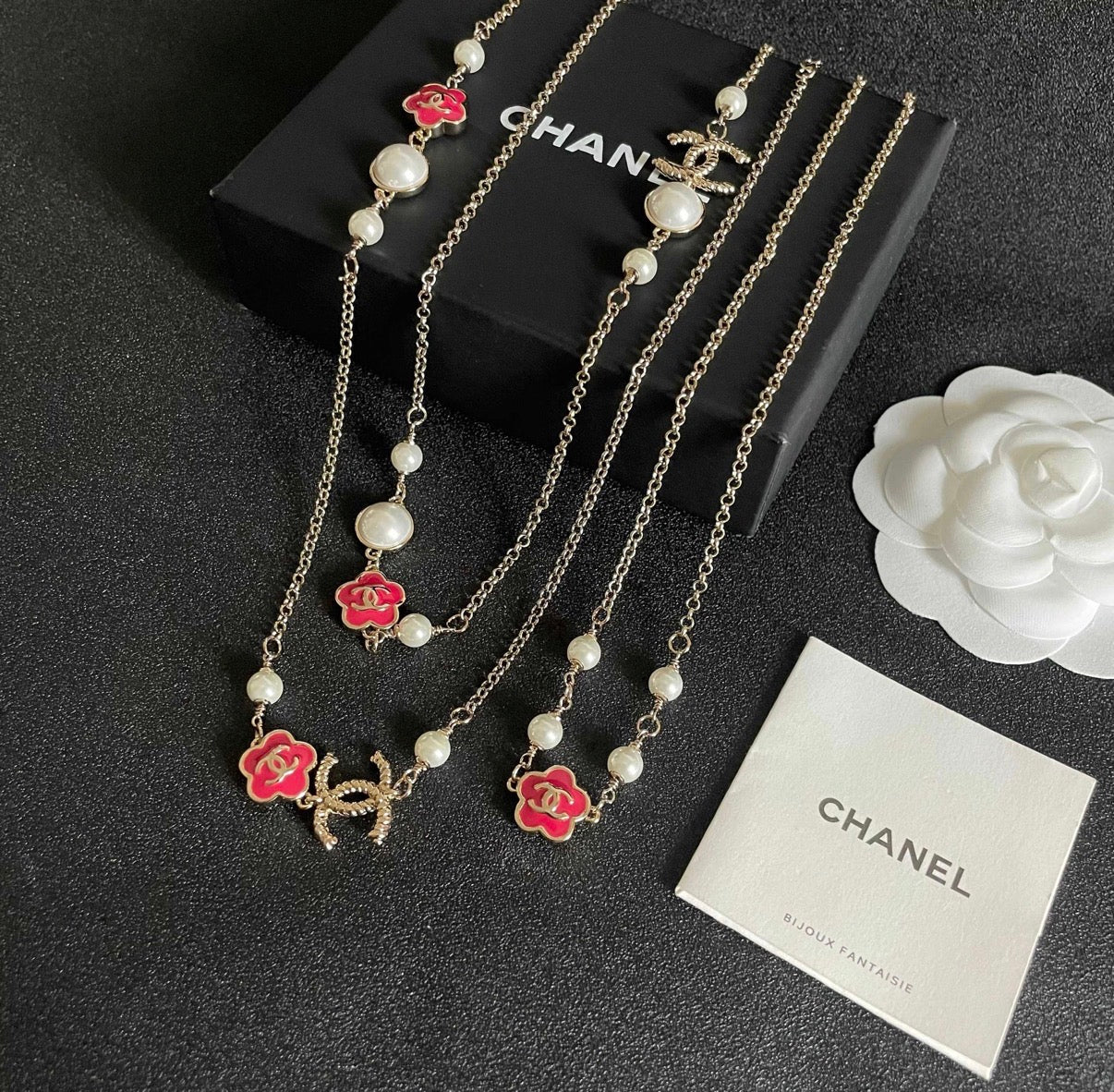 CC Flower Vintage Red Pearl Gold Necklaces